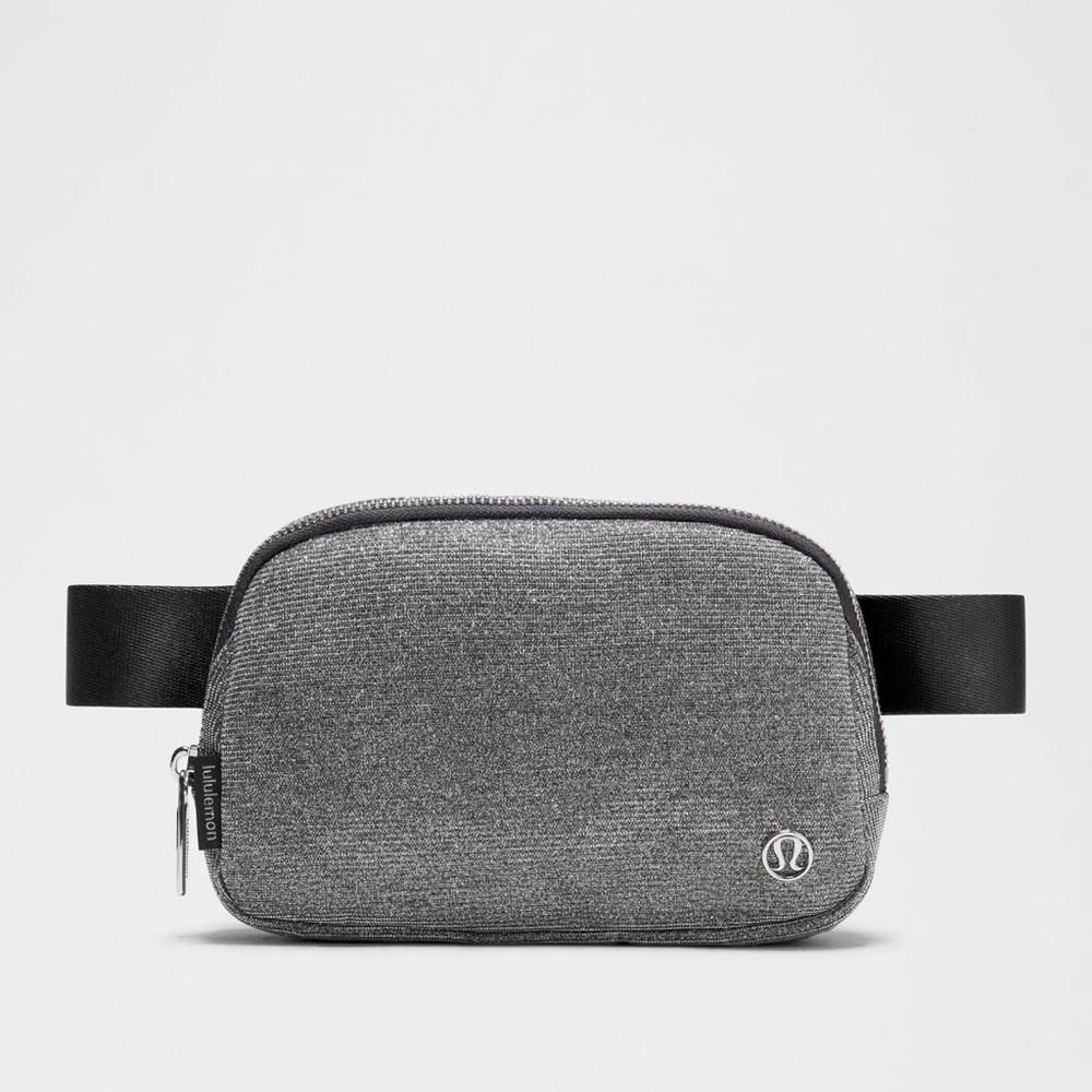 LULULEMON Everywhere Belt‎ Bag 1L Dark Silver/Graphite Grey/Silver NWT